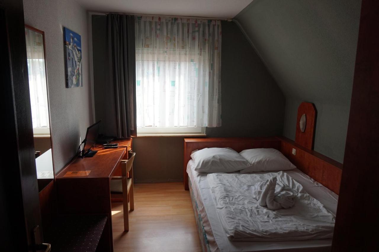 Bone To Hotel Salzgitter Exterior photo