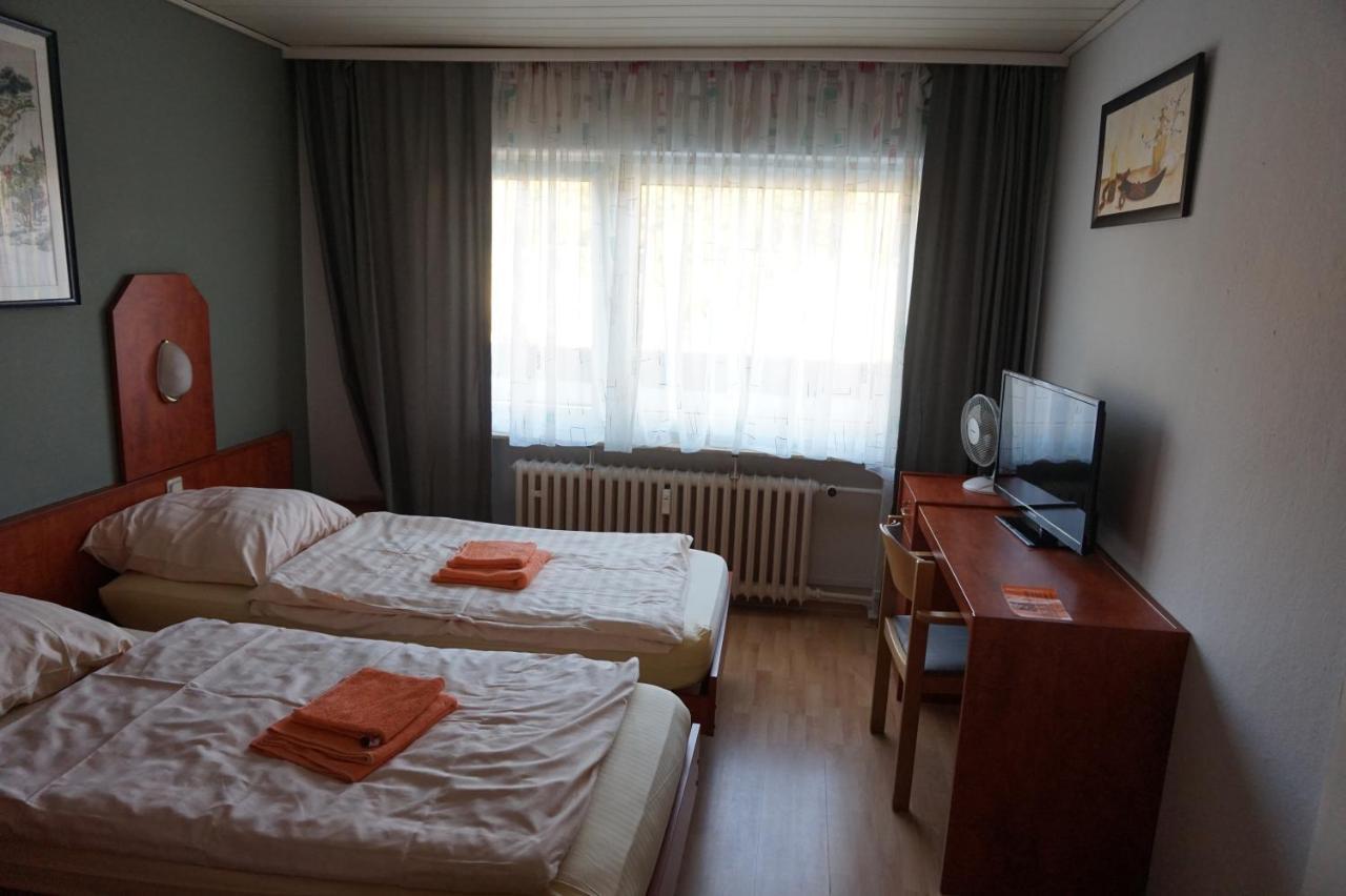 Bone To Hotel Salzgitter Exterior photo